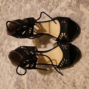 CL by Laundry Black Wedge Sandals Size 7